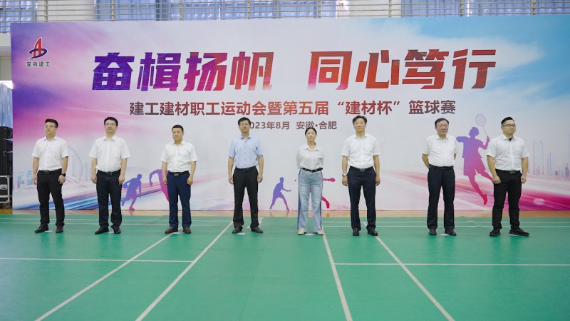 辅导合影副本.jpg